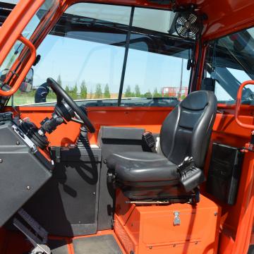 TELEHANDLER CAB